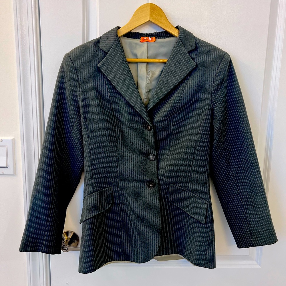 Lot of 3 women’s Huntseat English coats